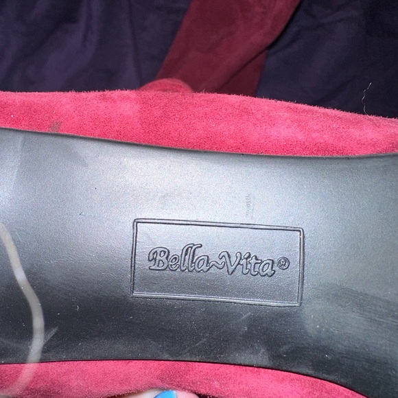 Red suede booties - Picture 5 of 5